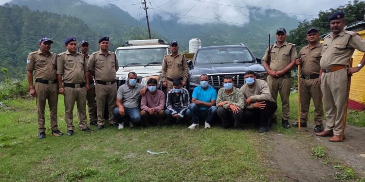 बेतालघाट फायरिंग: गैंग लीडर अमृतपाल उर्फ पन्नू समेत 16 पर गैंगस्टर